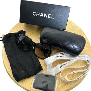 Chanel CC Turnlock Sunglasses 5234 Q Tortoise Quilted Leather Trim